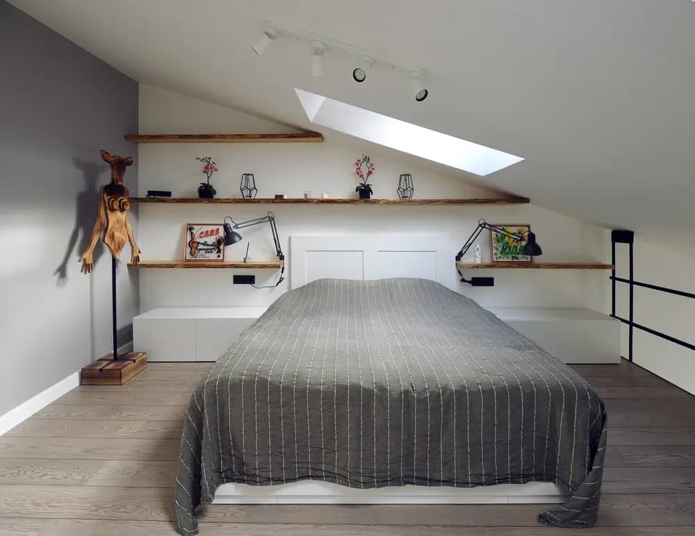 Bedroom on the mezzanine